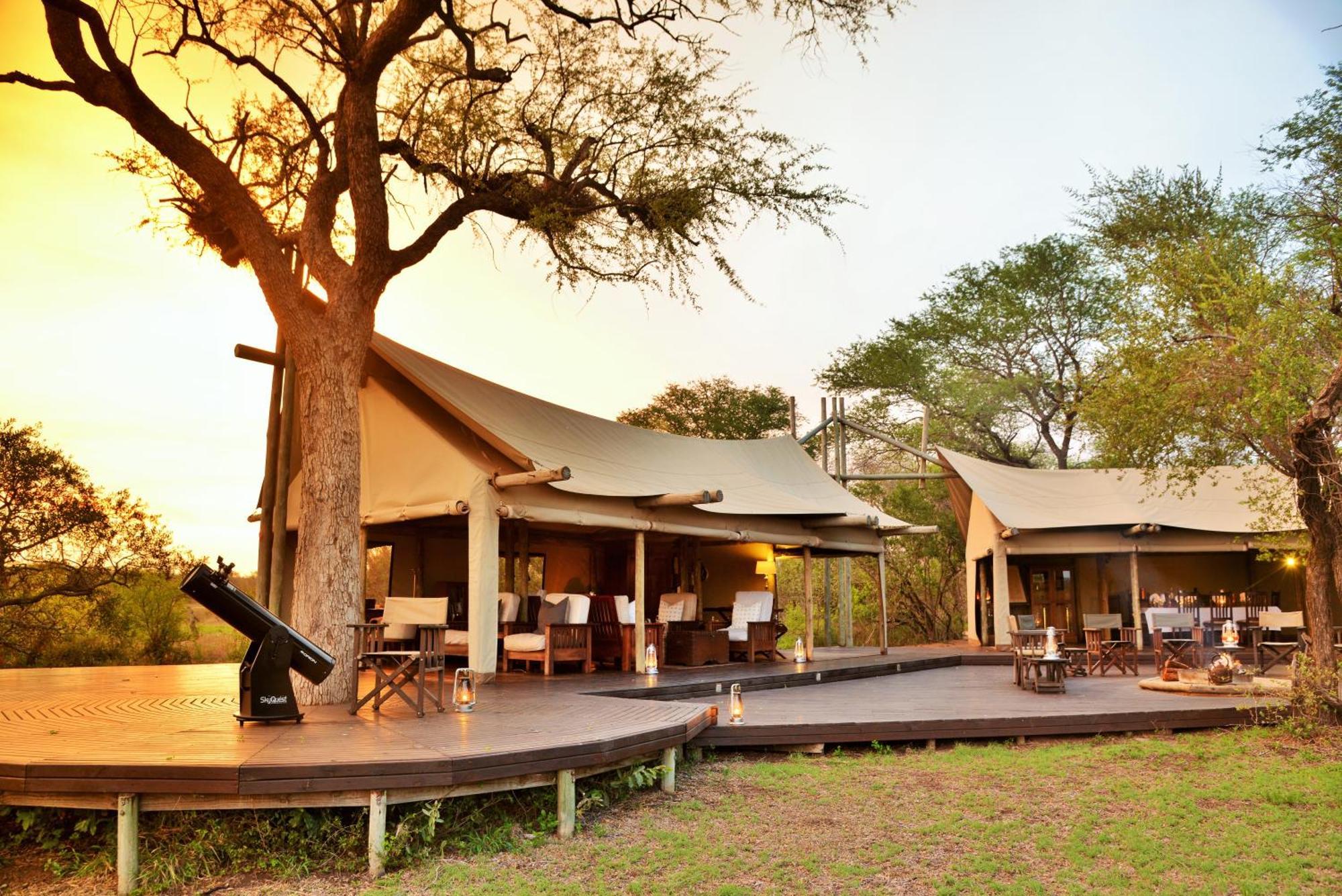 Rhino Walking Safaris Hotel Skukuza Exterior foto